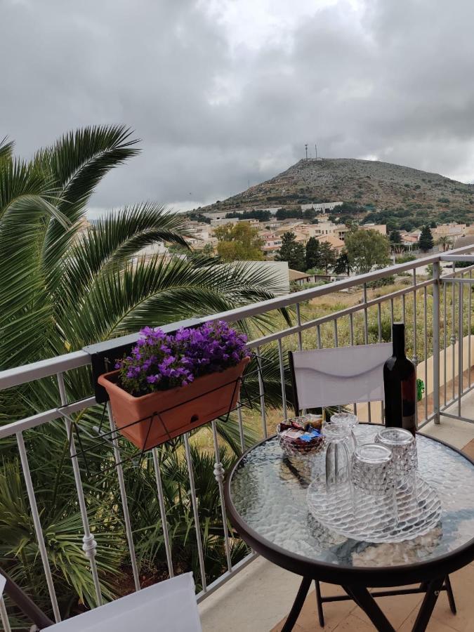 לינה וארוחת בוקר קוסטונאצ'י Raggi Di Sole מראה חיצוני תמונה